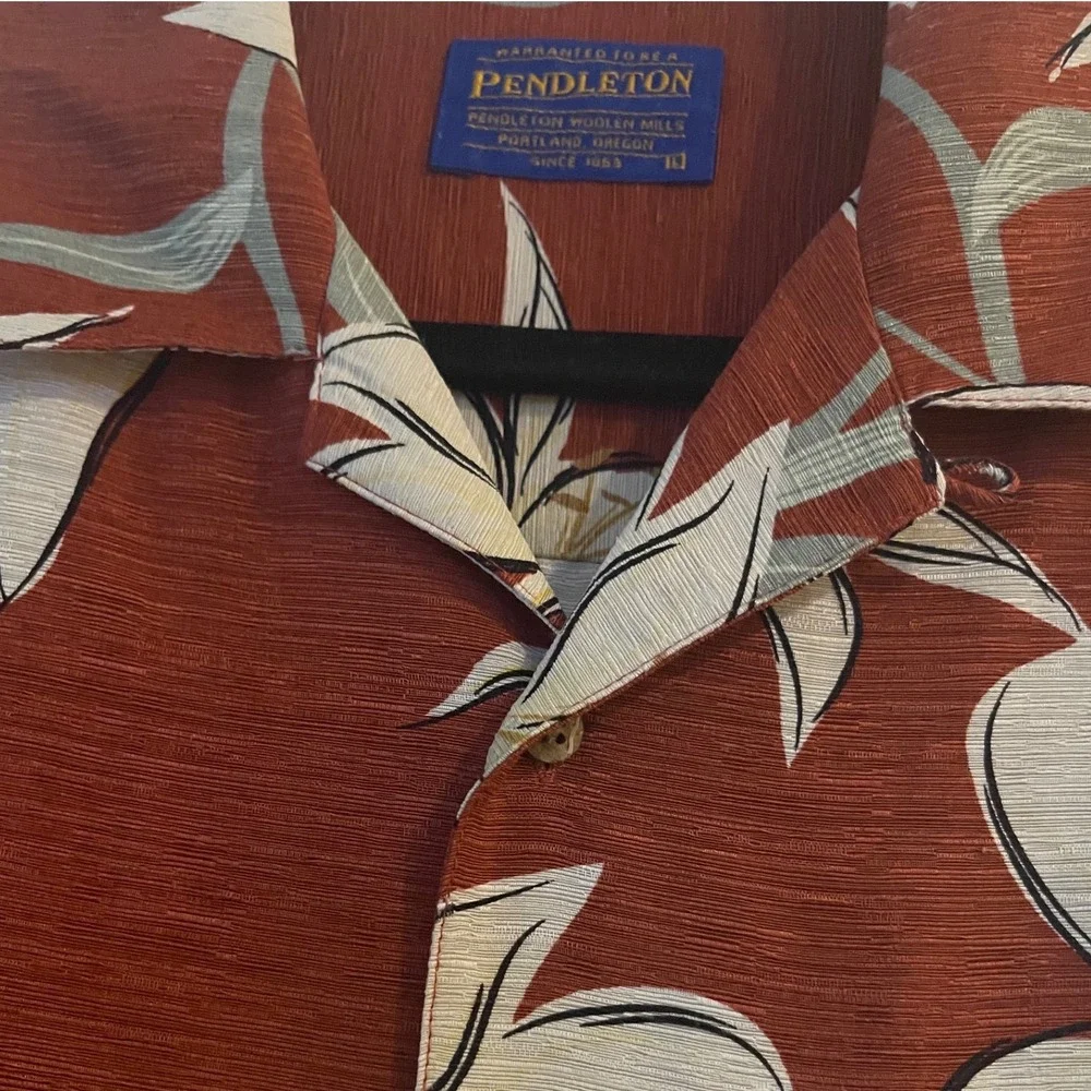 Pendleton Men's Rust and Cream Floral Button-Down Camp Shirt - Picture 1 of 6